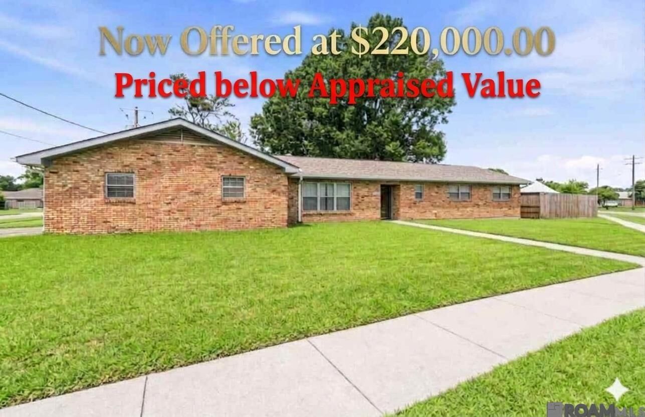 Property Photo: 103 N Millet Ave LA 70052