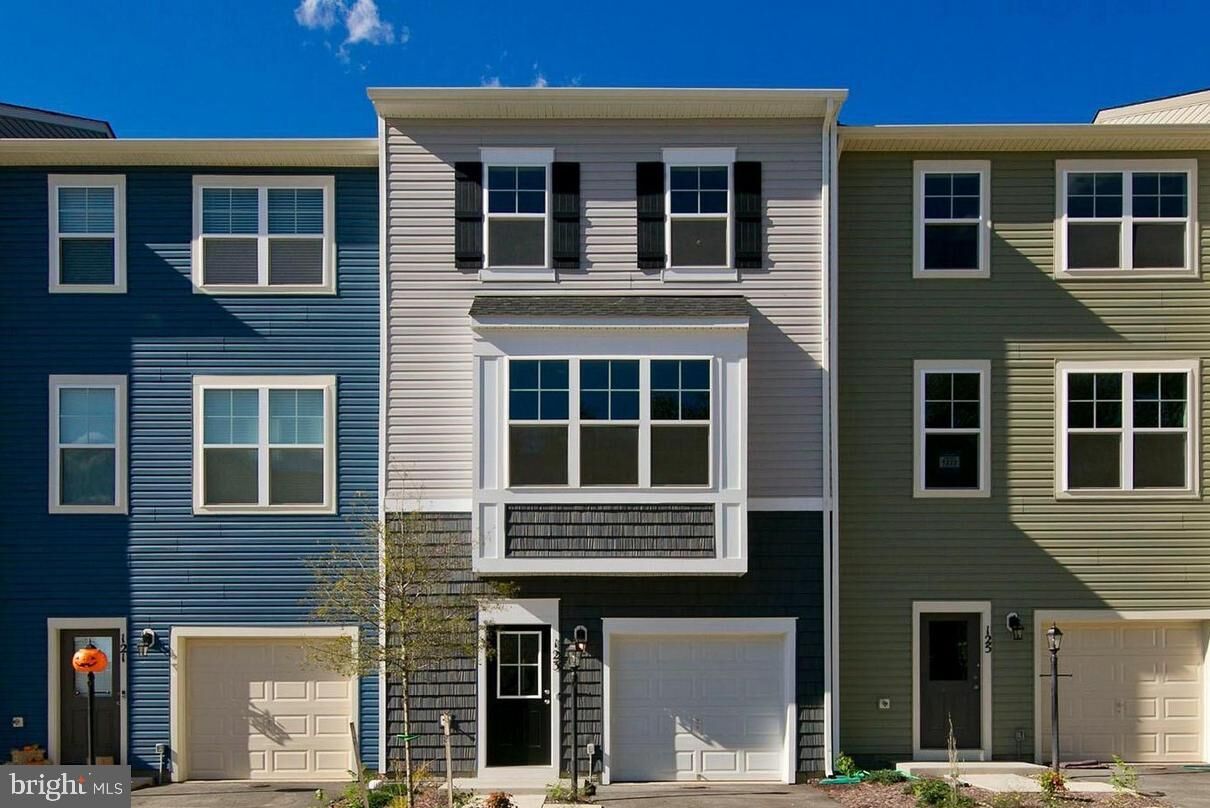 Property Photo:  123 Fading Star Court  VA 22656 