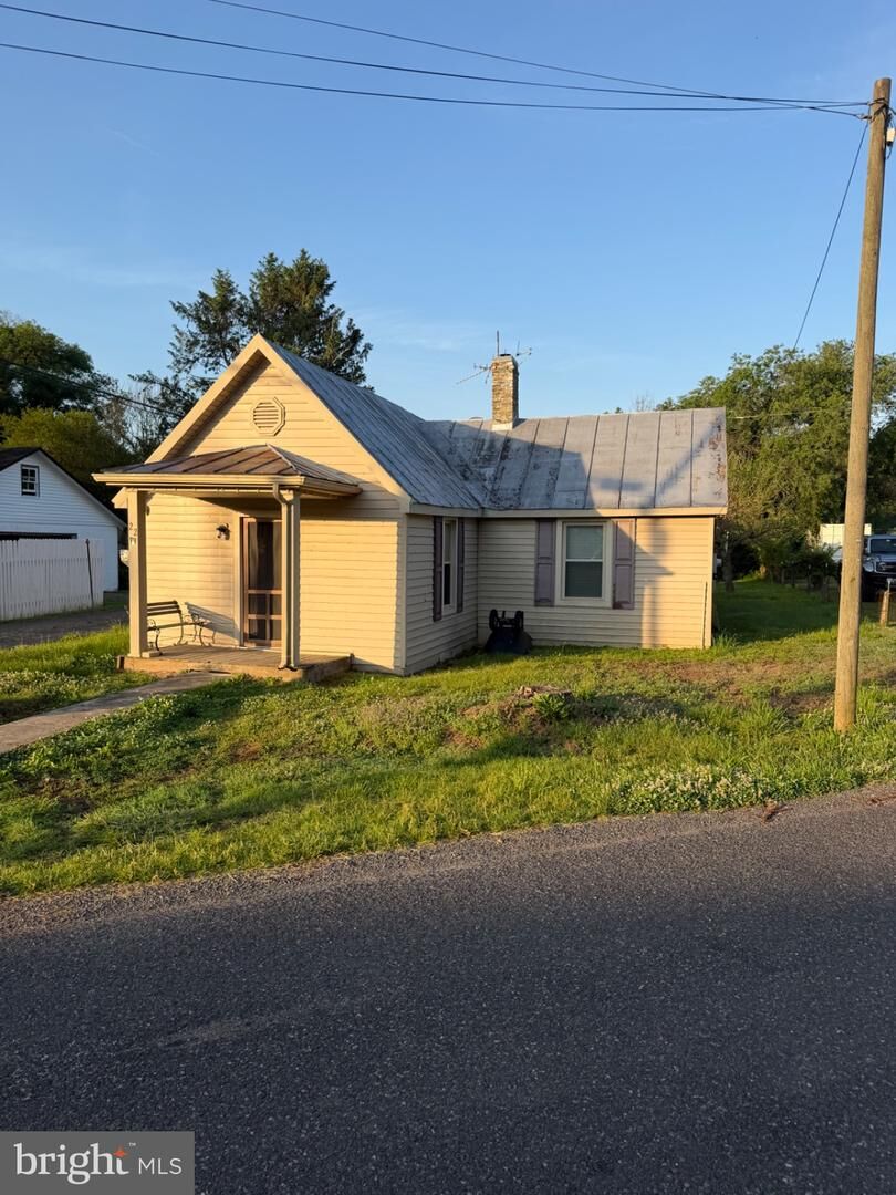 Property Photo:  22 Water Street  VA 22740 