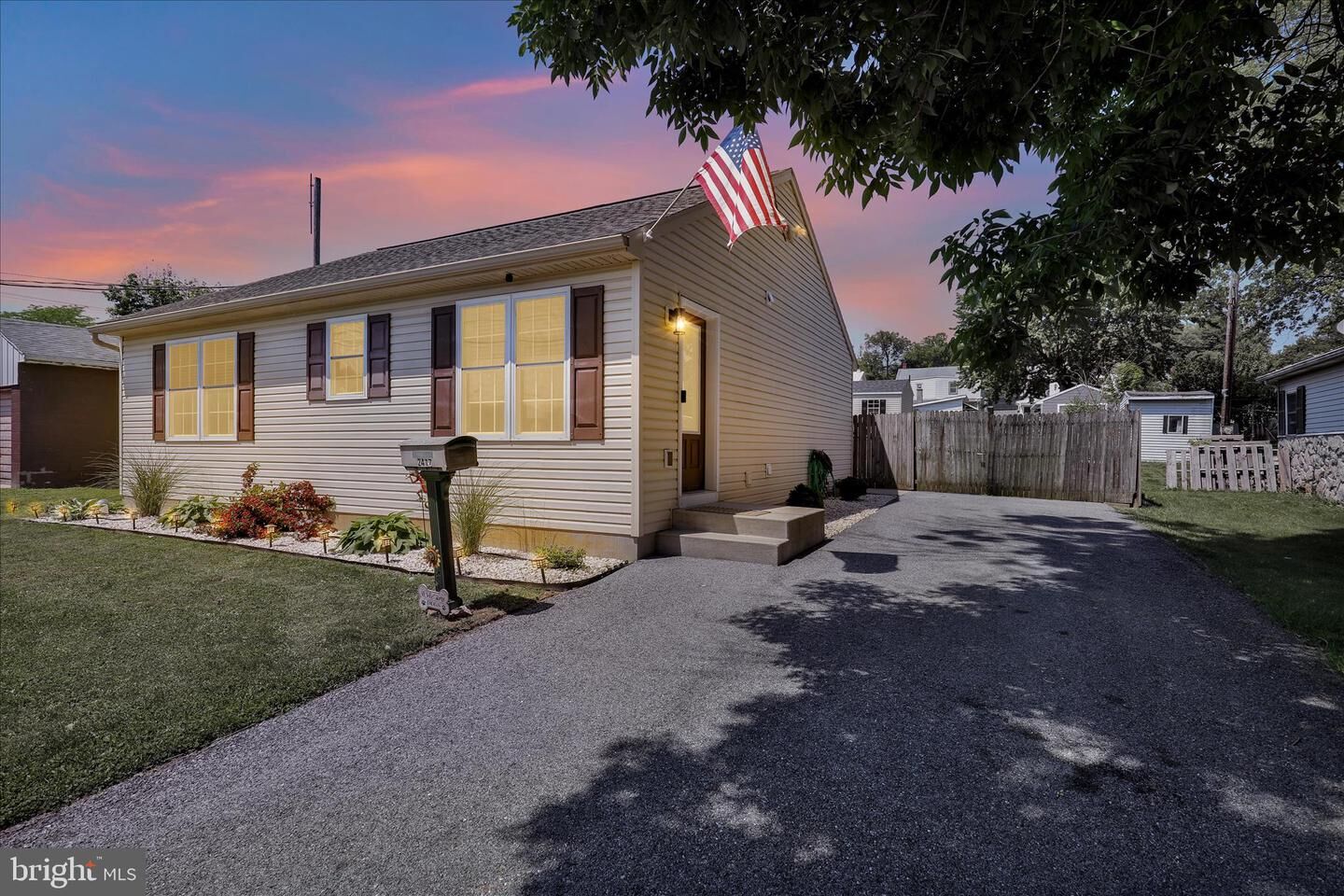 Property Photo: 2417 Mifflin Street PA 17046