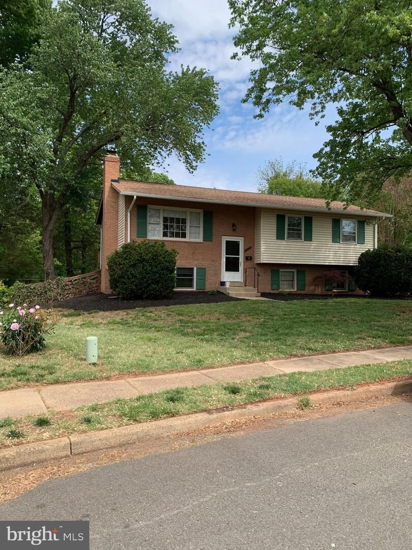 Property Photo:  9702 Dublin Drive  VA 20109 