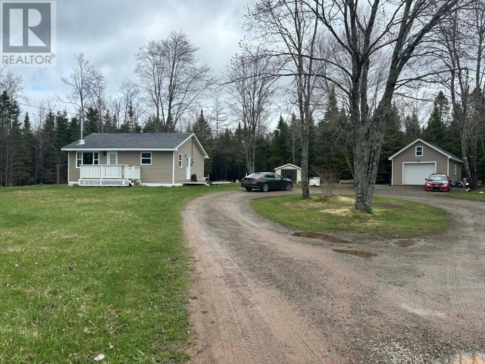 Property Photo: 195 Brentwood Road NS B0N 1C0
