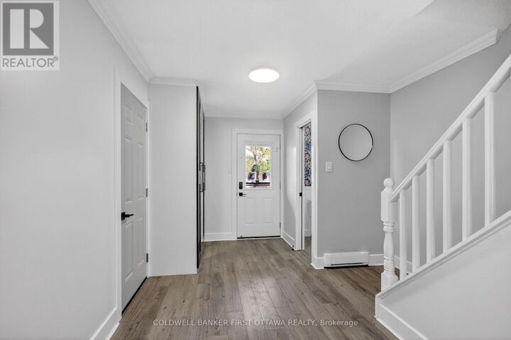 Property Photo:  8 Arnold Drive C  ON K2H 6V9 