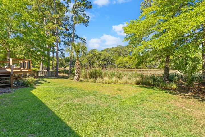 Property Photo:  113 Historic Drive  SC 29464 