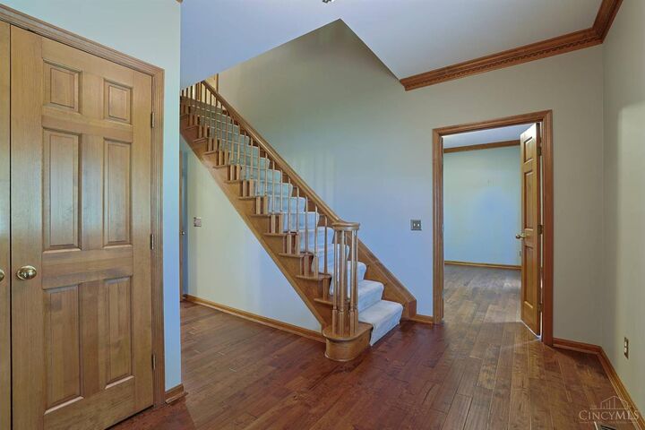 Property Photo:  7939 Woodglen Drive  OH 45069 
