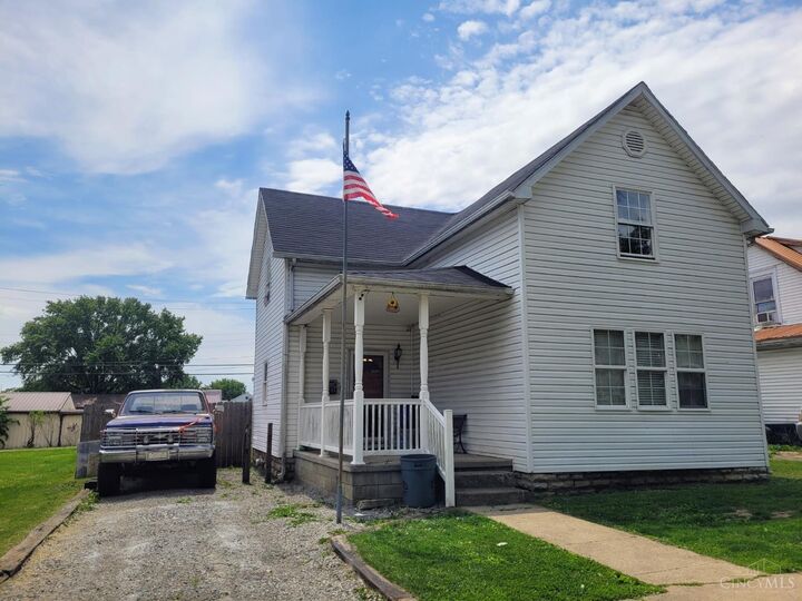 Property Photo:  646 Lyndon Avenue  OH 45123 
