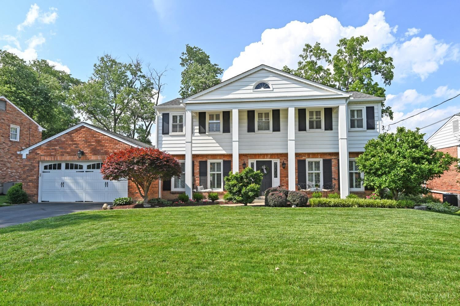 Property Photo: 6453 Oldbarn Court OH 45243