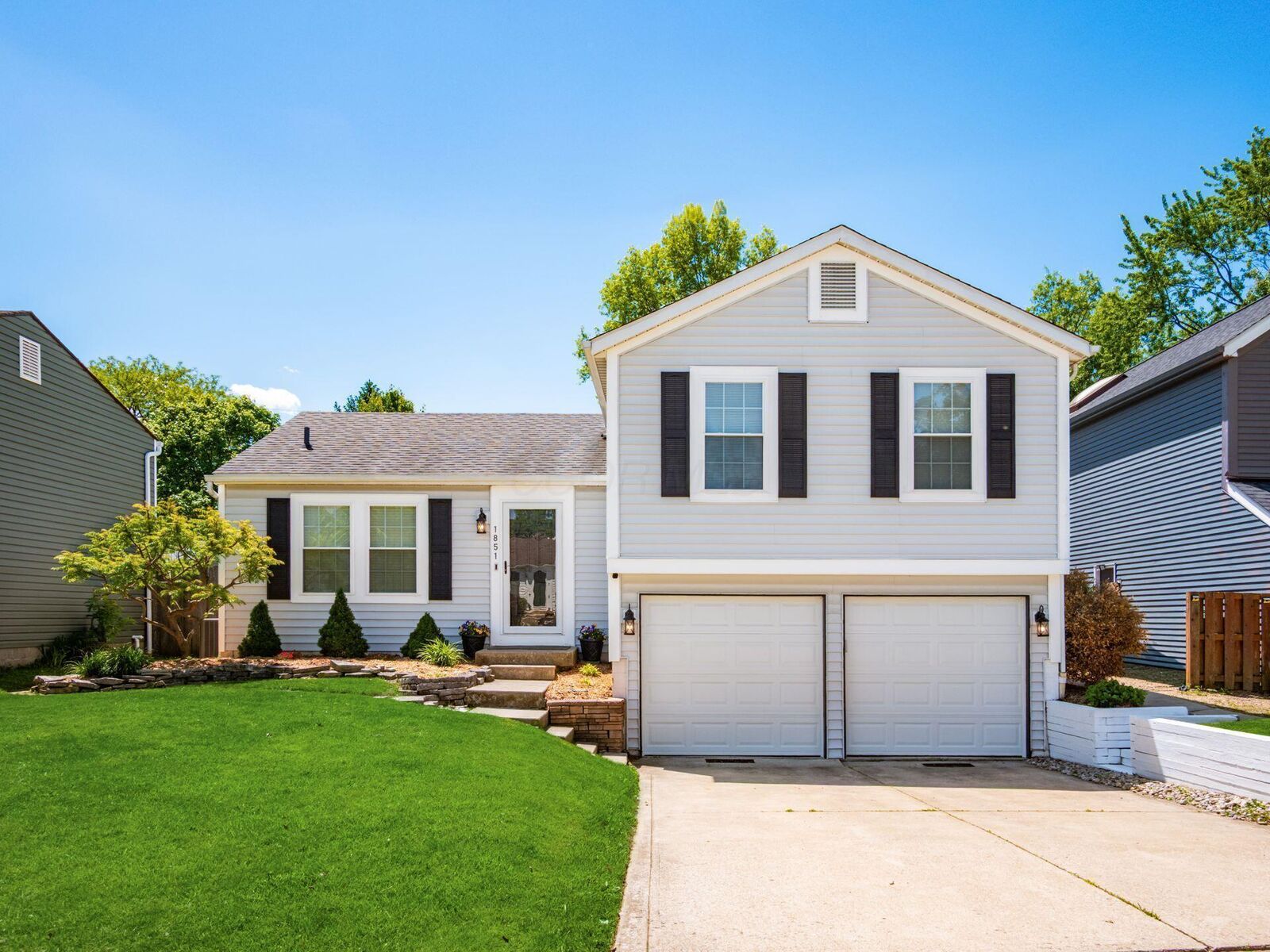 Property Photo: 1851 Maroon Drive OH 43065