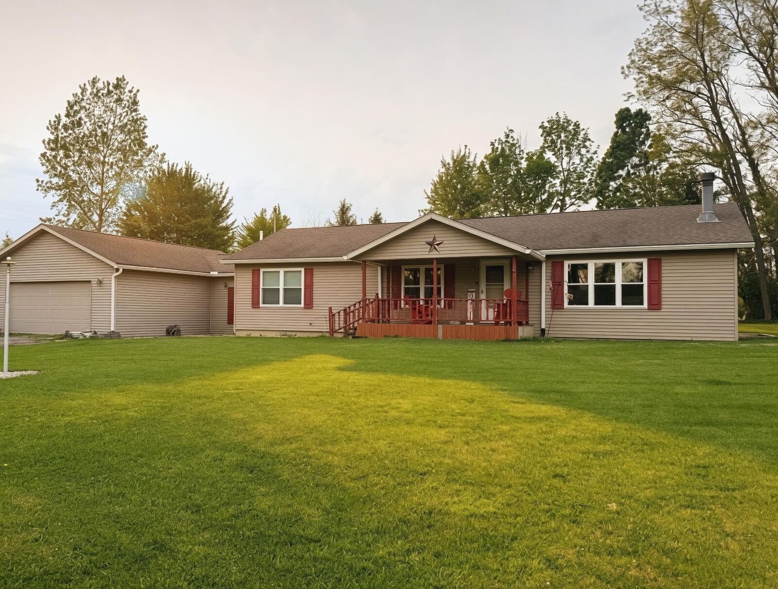 Property Photo: 7326 State Route 19 OH 43338