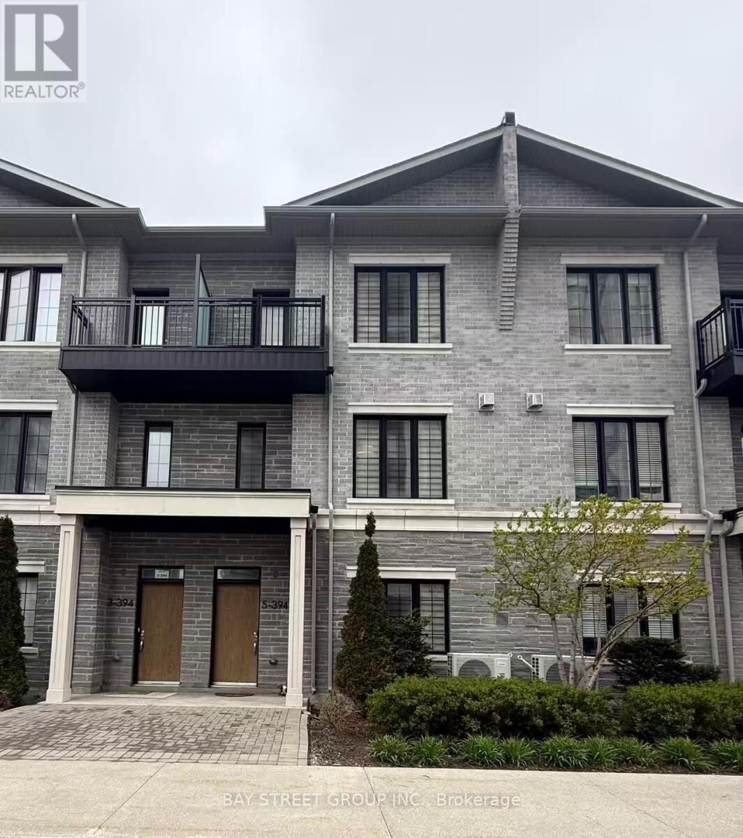 Property Photo:  394 Highway 7 Avenue East Th05  ON L3B 0G5 
