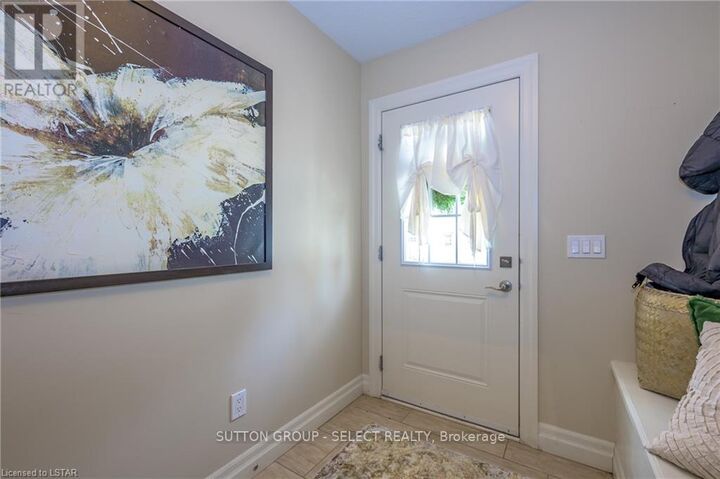 Property Photo:  1850 Beaverbrook Avenue 3  ON N6H 0G7 