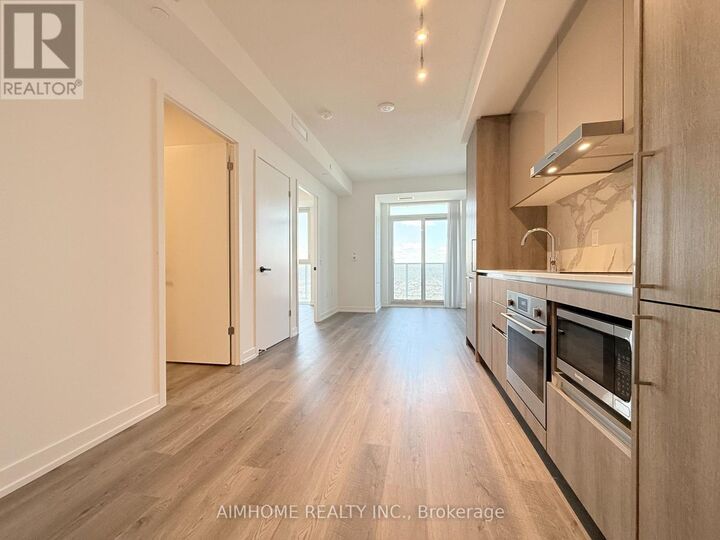 Property Photo:  195 Commerce Street 4507  ON L4K 0P9 