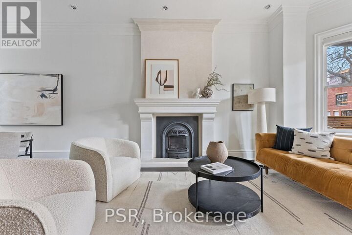 Property Photo:  126 Dovercourt Road  ON M6J 3C4 