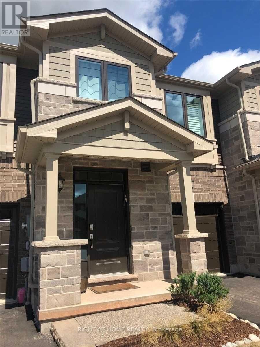 Property Photo: 11 Willow Lane 73 ON L3M 5P6