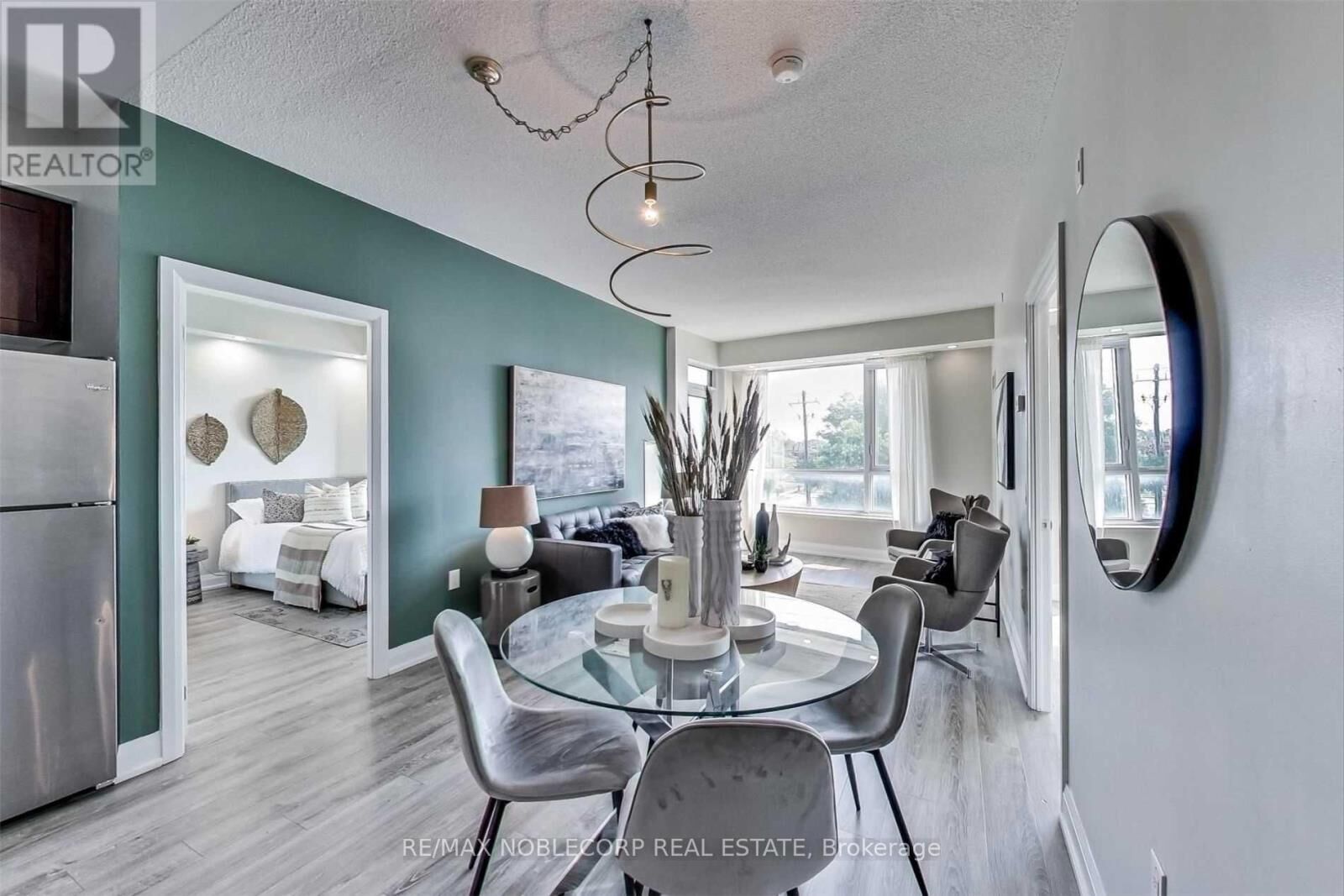 Property Photo: 2800 Keele Street 304 ON M3M 0B8