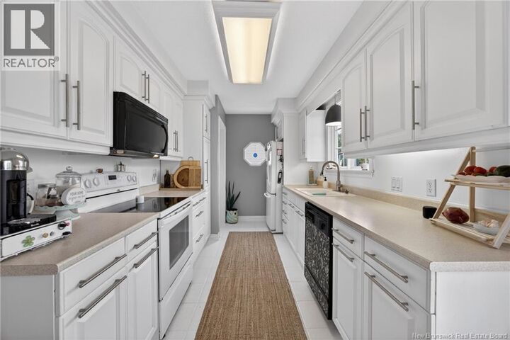 Property Photo:  87 Oakland Avenue  NB E3A 1W5 