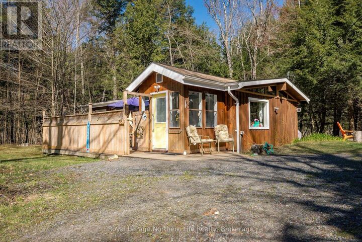 Property Photo:  35 Brennan Circle  ON P1H 2J2 