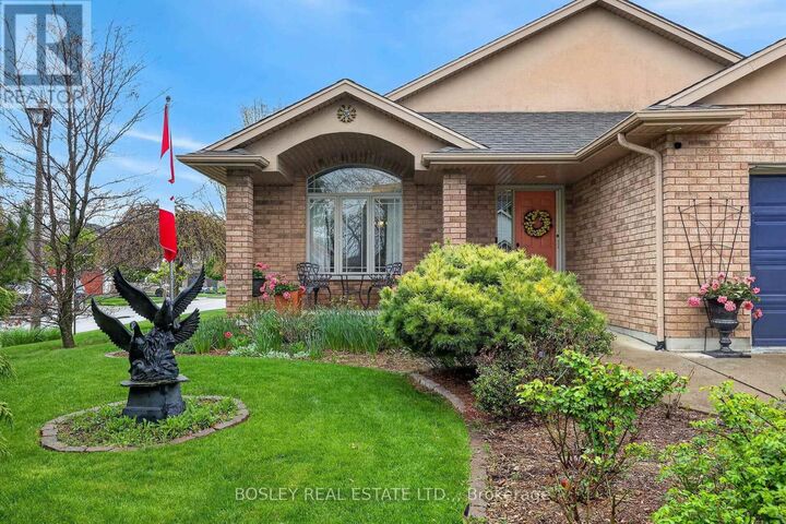 Property Photo:  15 Hope Avenue  ON L0S 1T0 