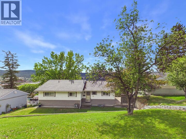 37 Windmill Crescent — photo 1