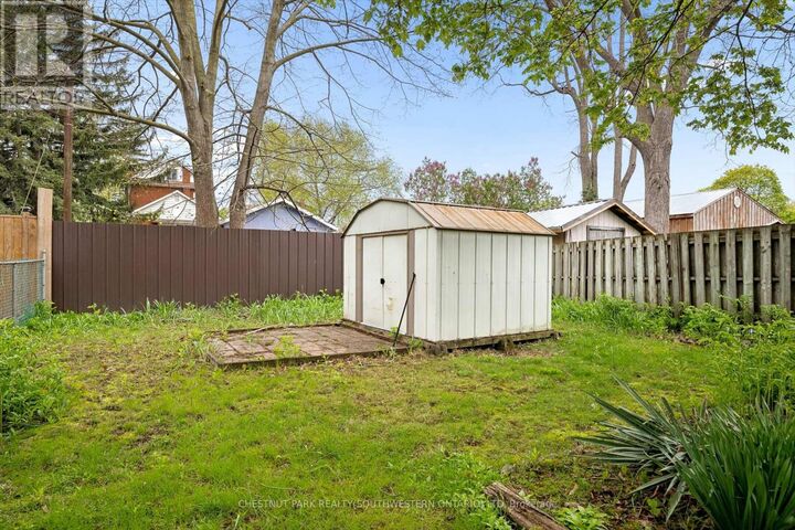 Property Photo:  30 Hopeton Street  ON N1R 3T3 