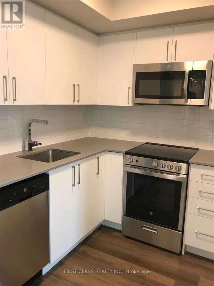 Property Photo: 38 Monte Kwinter Court 1017 ON M3H 0E2