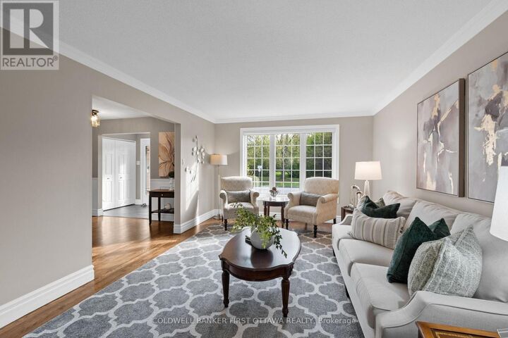 Property Photo: 42 Hampel Crescent ON K2S 1E4
