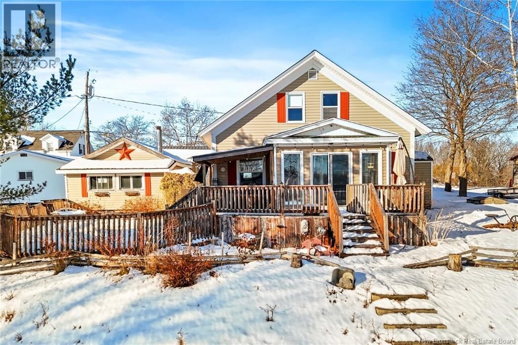 Property Photo:  29 Rockland Drive  NB E6J 1V3 
