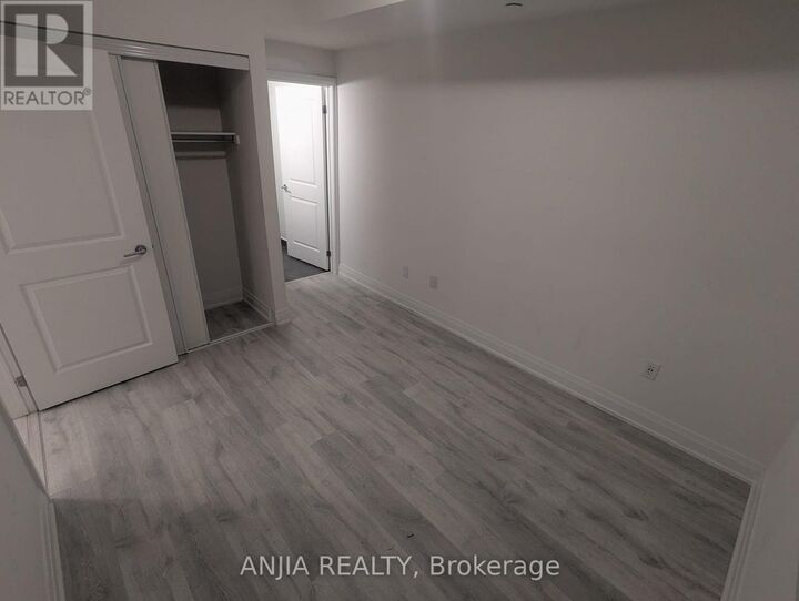 Property Photo:  9700 Ninth Line 506  ON L6B 1A8 
