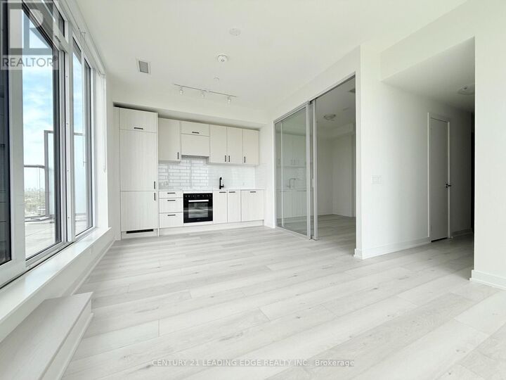 Property Photo: 5 Quarrington Lane 2410 ON M3C 0S5
