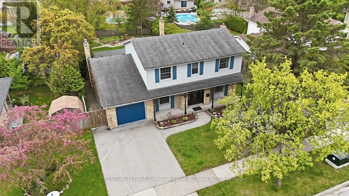 Property Photo:  76 Spencer Crescent  ON N5X 2K6 