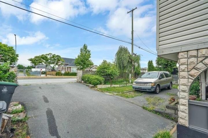 Property Photo: 14478 88 Avenue BC V3S 2R9