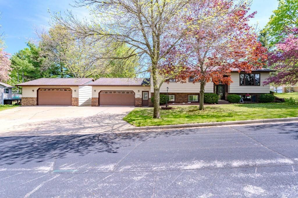 Property Photo: 1501 Beechwood Drive WI 54401