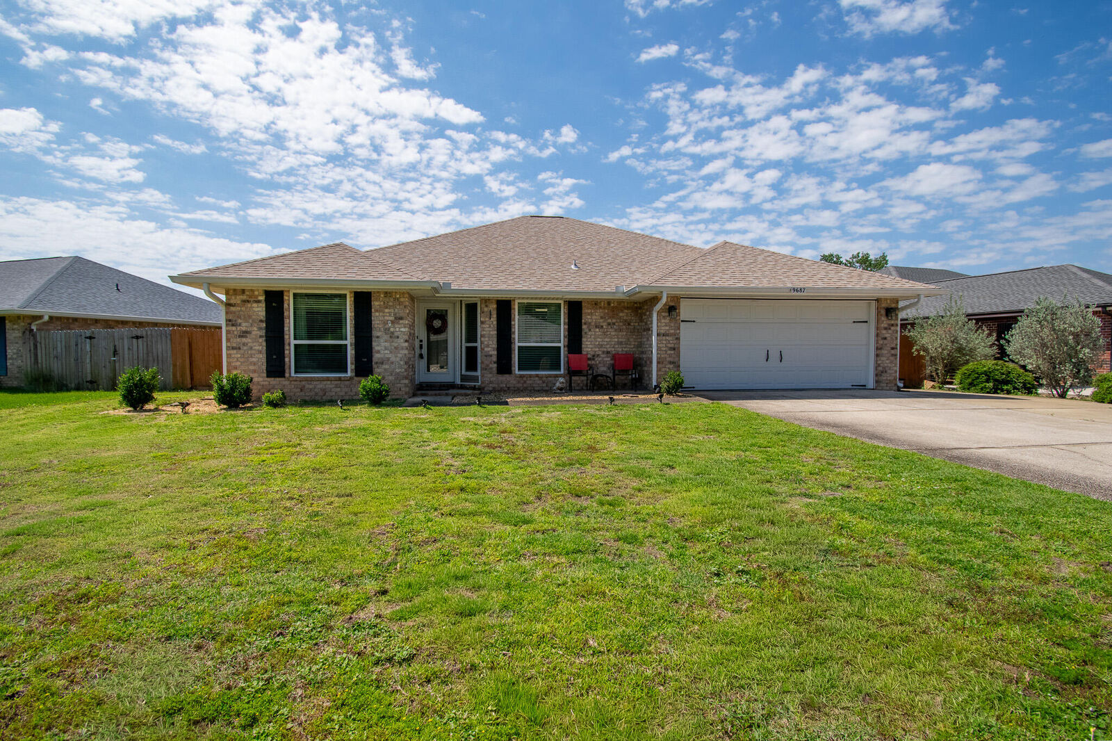 Property Photo:  9687 Parker Lake Circle  FL 32566 