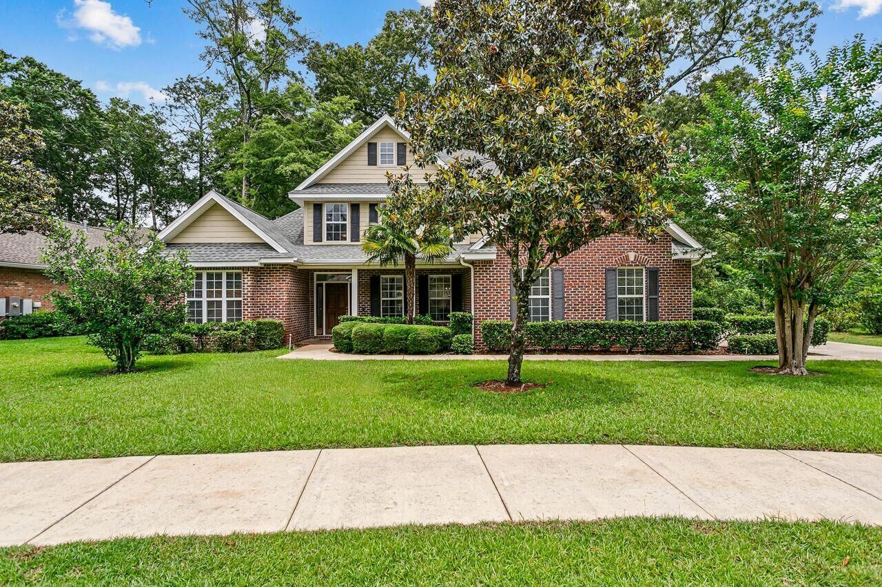 Property Photo:  2913 Murray Lane  FL 32539 