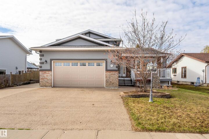 Property Photo:  3917 52 Avenue  AB T9M 2A7 
