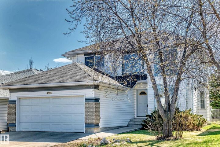 Property Photo:  4319 39 Avenue NW  AB T6L 7B6 