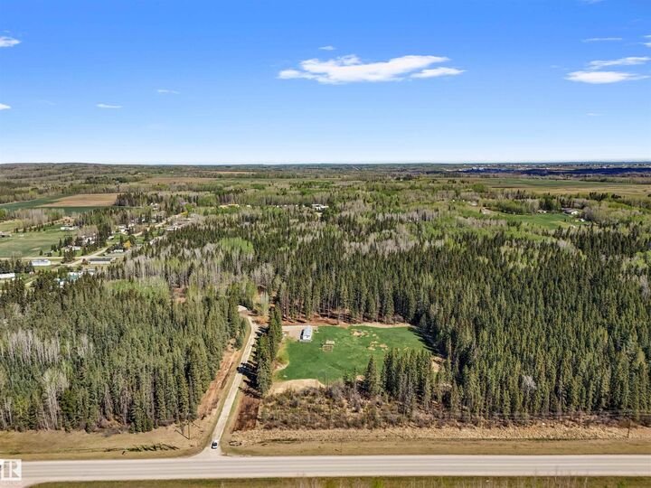 Property Photo:  8012 Hwy 620  AB T0E 1Z0 