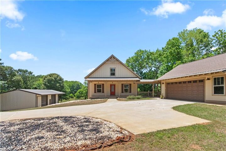 Property Photo: 4140 Highway 332 GA 30548