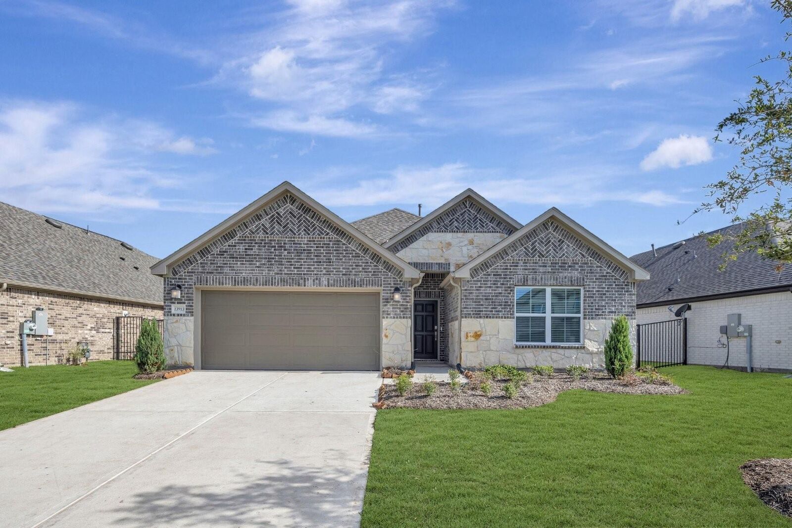 Property Photo: 13913 Baikal Manor Drive TX 77510
