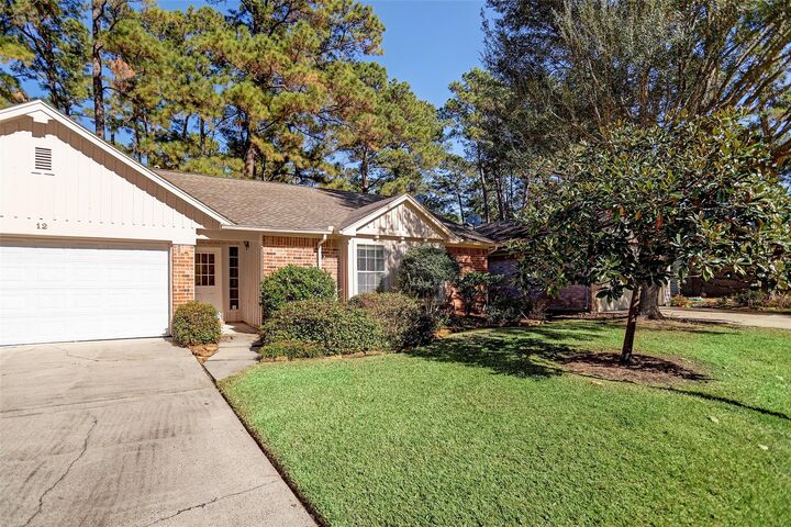 Property Photo:  12 Fairmeade Bend Drive  TX 77381 