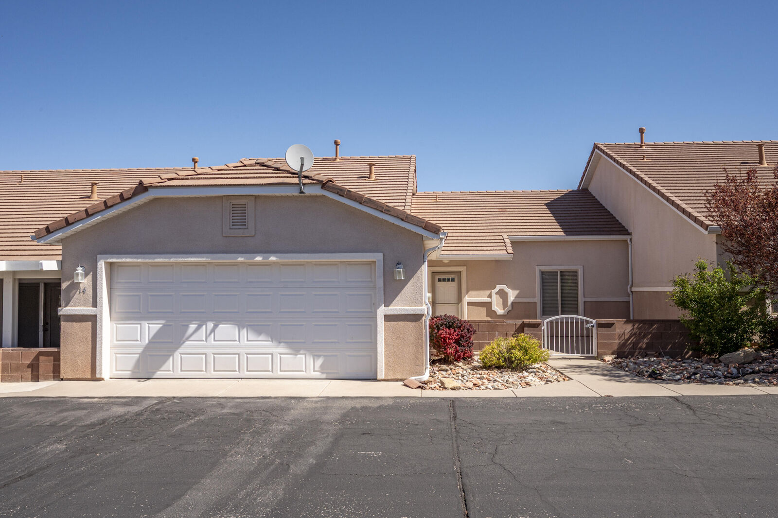 Property Photo:  2155 W 700 S #14  UT 84720 