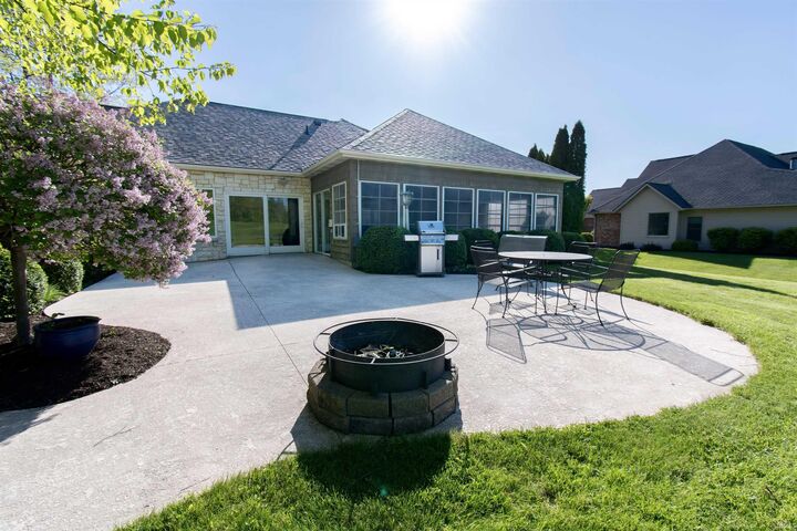 Property Photo: 909 Eagle Trace IN 46755-3465