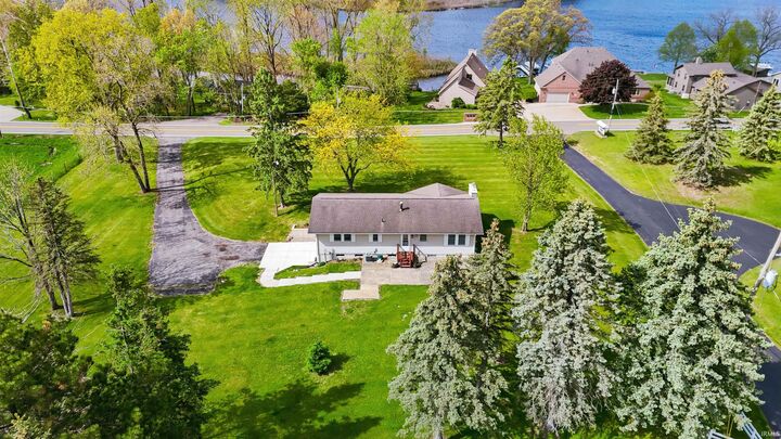 Property Photo:  4360 W Orland Road  IN 46703-8104 