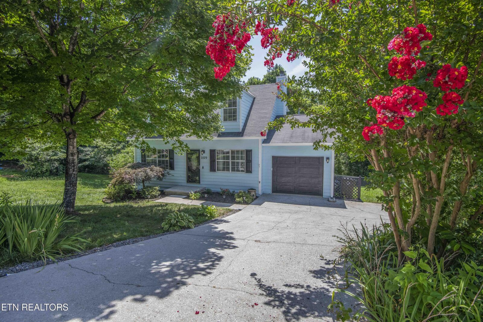 Property Photo:  2529 Hammond Lane  TN 37912 