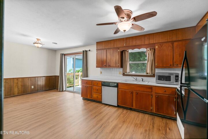 Property Photo: 4201 Pleasantwood Drive TN 37921