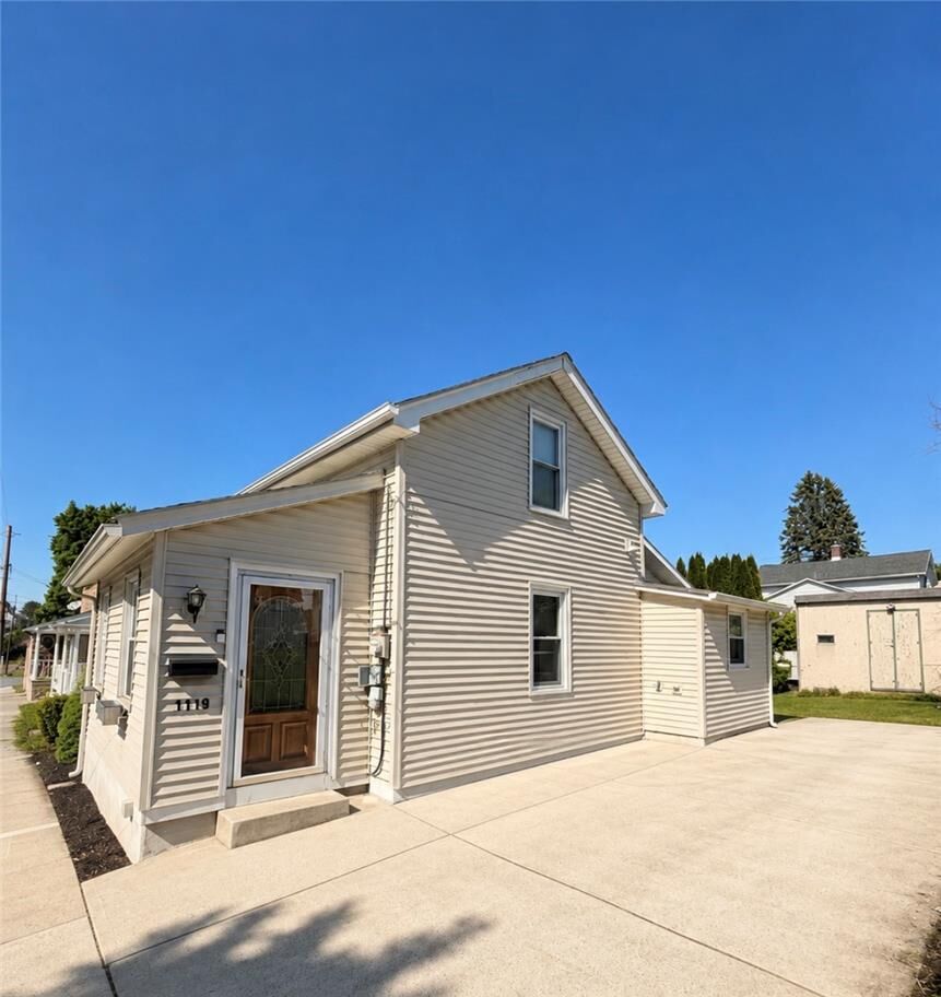 Property Photo: 1119 Furnace Street PA 18055