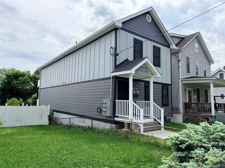 Property Photo:  268 Carpenter Avenue 1  NY 12550 