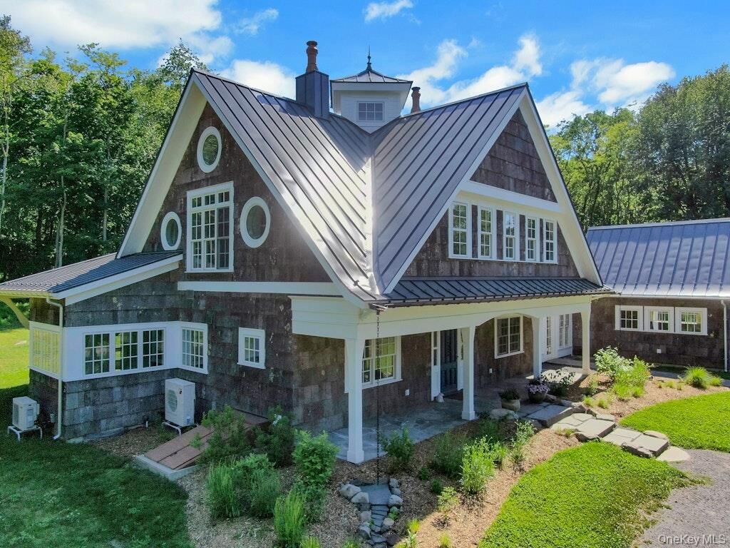 Property Photo:  120 Dashville Road  NY 12561 