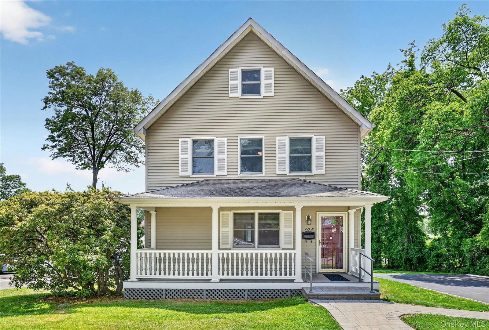 Property Photo:  106 Cedar Avenue  NY 10965 