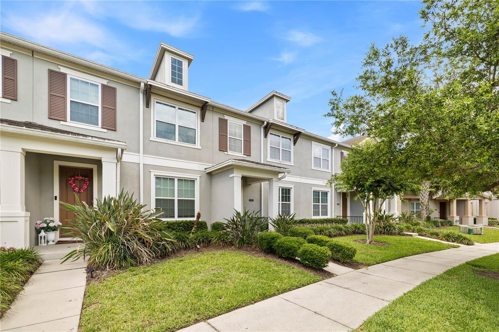 Property Photo:  15591 Honeybell Drive  FL 34787 